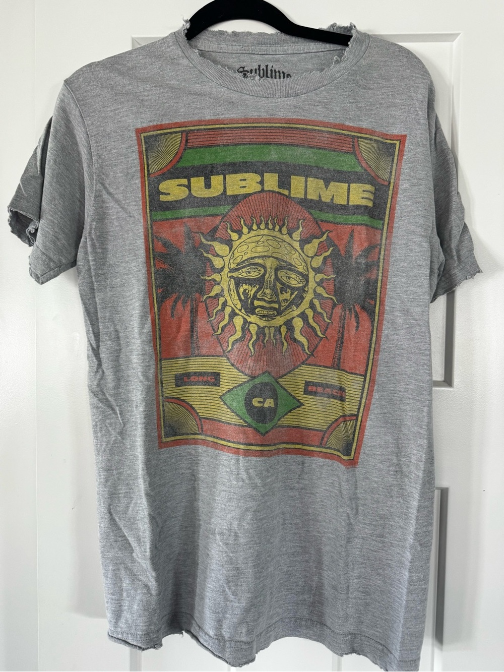 Sublime Graphic Band Tee — Gray with Red, Green & Yellow Print